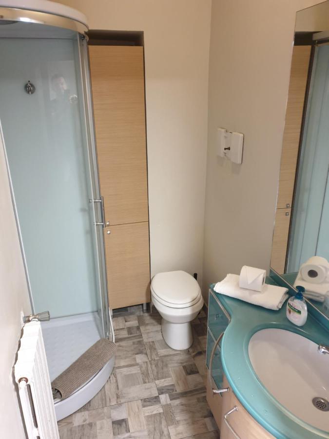 Relax Apartment Милано Екстериор снимка