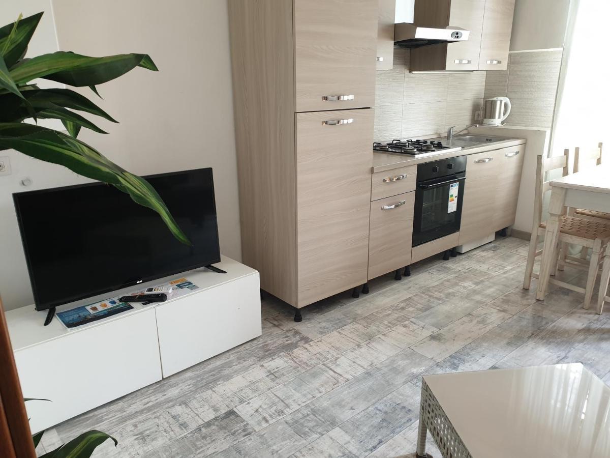 Relax Apartment Милано Екстериор снимка