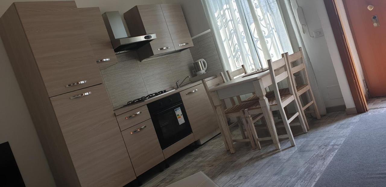 Relax Apartment Милано Екстериор снимка