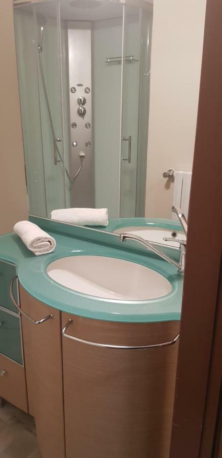 Relax Apartment Милано Екстериор снимка